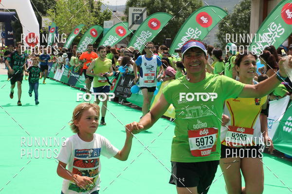 Buy your photos of the eventMeia Maratona Douro 2017 on Fotop