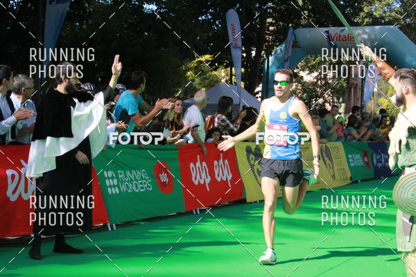 Buy your photos of the eventMeia Maratona Do 2017 on Fotop