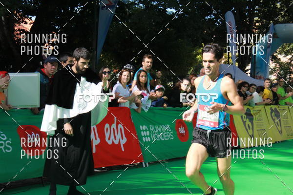 Buy your photos of the eventMeia Maratona Do 2017 on Fotop