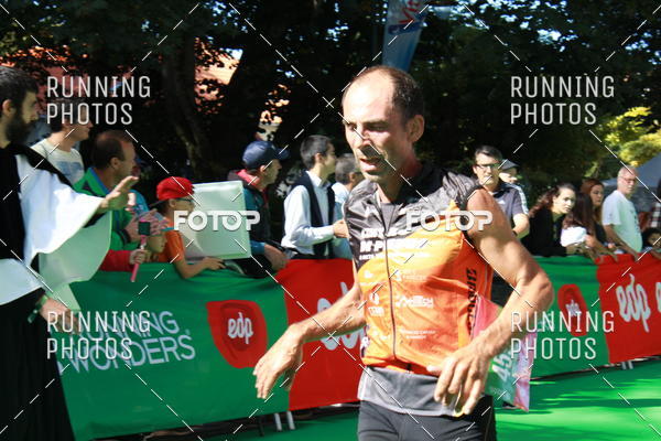 Compre suas fotos do eventoMeia Maratona Do 2017 no Fotop