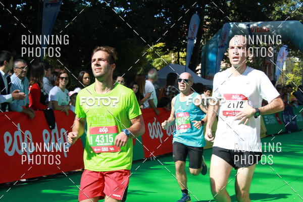 Compra tus fotos del eventoMeia Maratona Do 2017 En Fotop