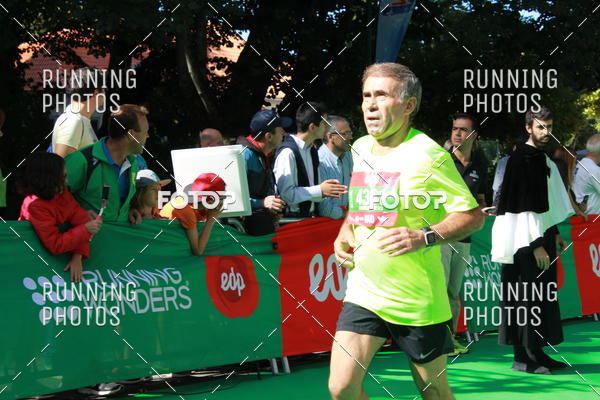 Buy your photos of the eventMeia Maratona Do 2017 on Fotop