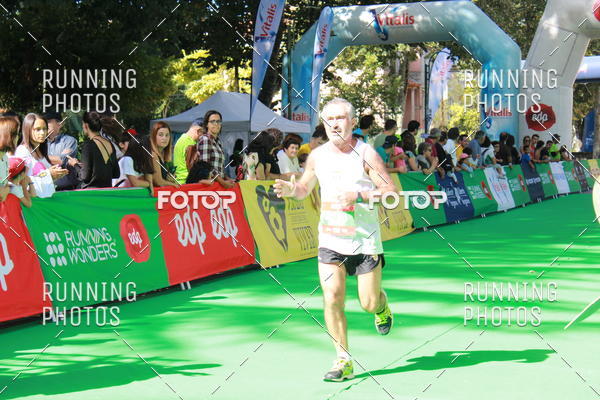 Buy your photos of the eventMeia Maratona Do 2017 on Fotop