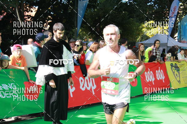 Buy your photos of the eventMeia Maratona Do 2017 on Fotop