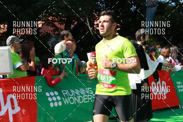 Buy your photos of the eventMeia Maratona Do 2017 on Fotop