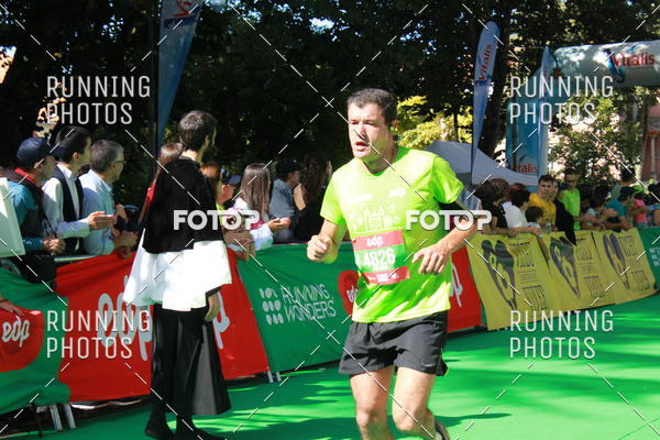 Buy your photos of the eventMeia Maratona Do 2017 on Fotop