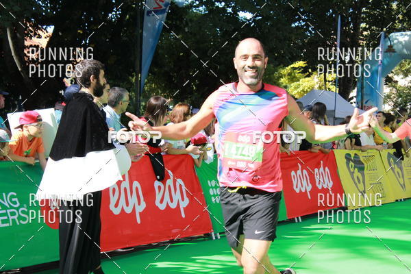 Buy your photos of the eventMeia Maratona Do 2017 on Fotop