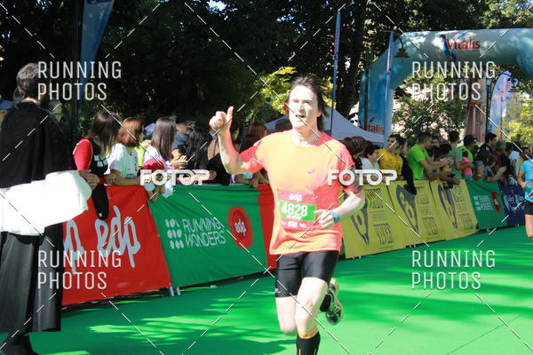 Buy your photos of the eventMeia Maratona Do 2017 on Fotop