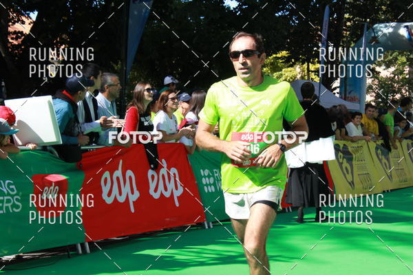 Buy your photos of the eventMeia Maratona Do 2017 on Fotop