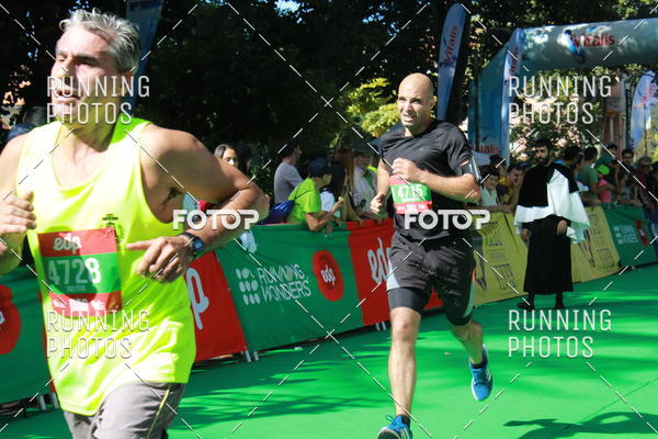 Buy your photos of the eventMeia Maratona Do 2017 on Fotop