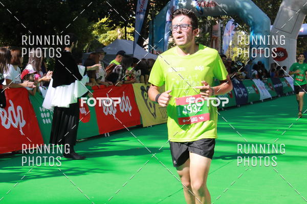 Buy your photos of the eventMeia Maratona Do 2017 on Fotop