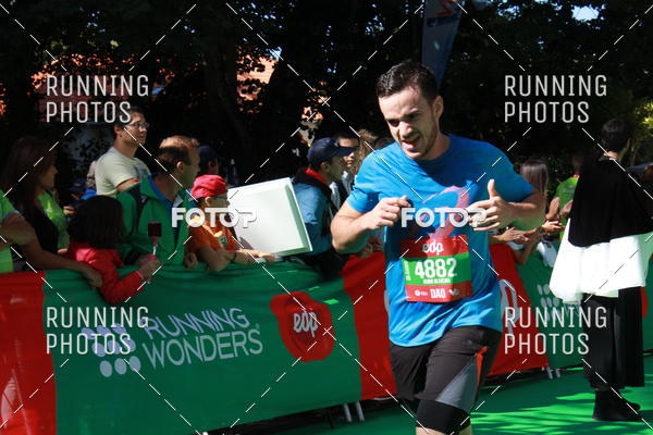 Buy your photos of the eventMeia Maratona Do 2017 on Fotop