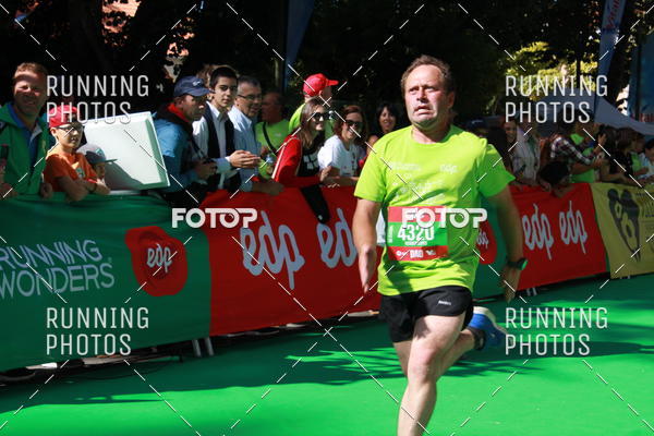 Buy your photos of the eventMeia Maratona Do 2017 on Fotop