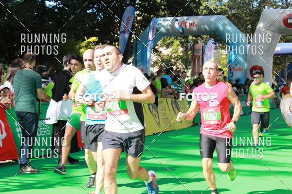 Buy your photos of the eventMeia Maratona Do 2017 on Fotop