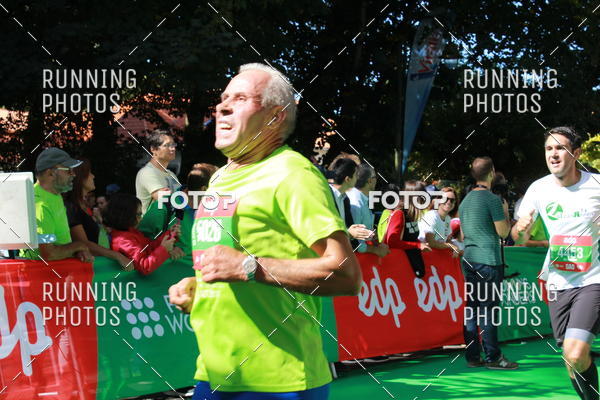 Buy your photos of the eventMeia Maratona Do 2017 on Fotop