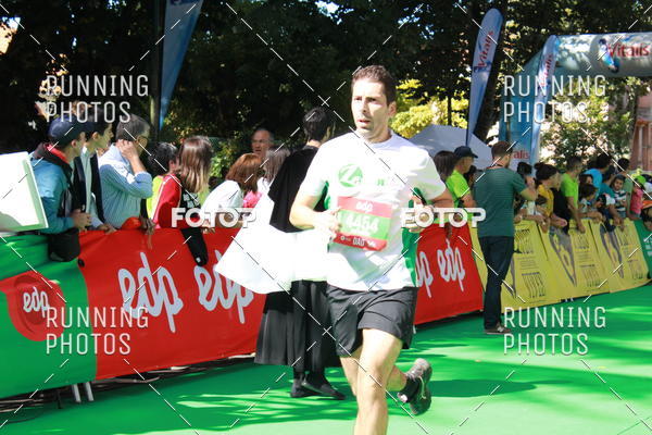 Buy your photos of the eventMeia Maratona Do 2017 on Fotop