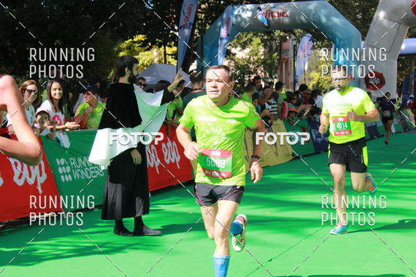 Buy your photos of the eventMeia Maratona Do 2017 on Fotop