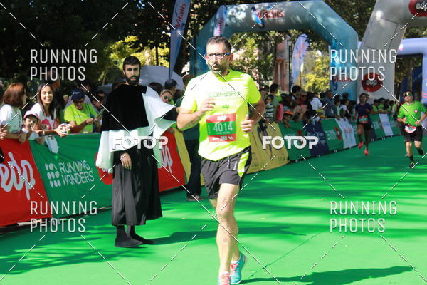 Buy your photos of the eventMeia Maratona Do 2017 on Fotop