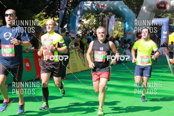 Buy your photos of the eventMeia Maratona Do 2017 on Fotop