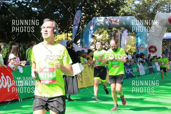 Buy your photos of the eventMeia Maratona Do 2017 on Fotop