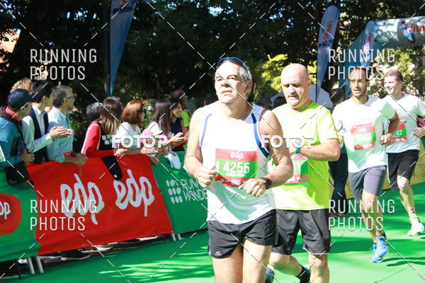 Buy your photos of the eventMeia Maratona Do 2017 on Fotop