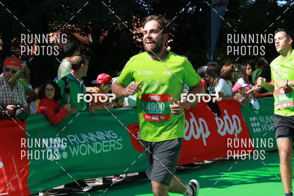 Buy your photos of the eventMeia Maratona Do 2017 on Fotop