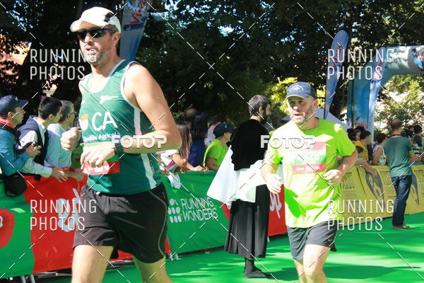 Buy your photos of the eventMeia Maratona Do 2017 on Fotop