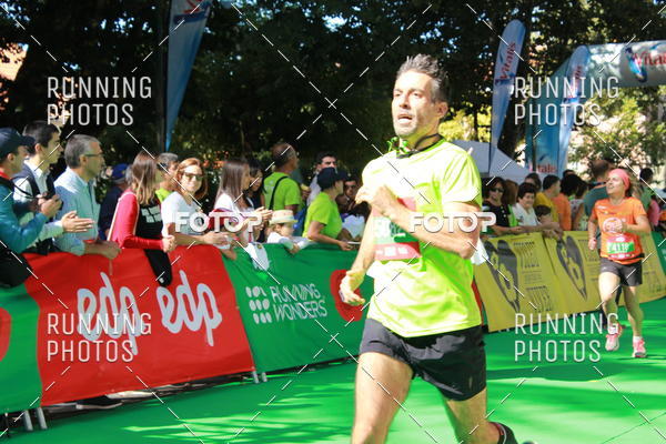 Buy your photos of the eventMeia Maratona Do 2017 on Fotop