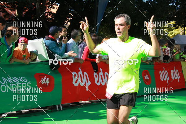 Buy your photos of the eventMeia Maratona Do 2017 on Fotop