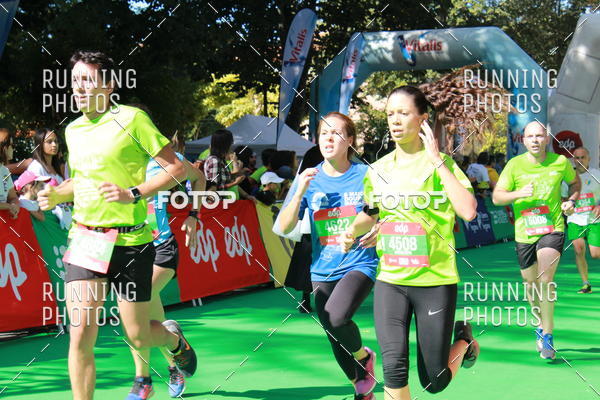 Buy your photos of the eventMeia Maratona Do 2017 on Fotop