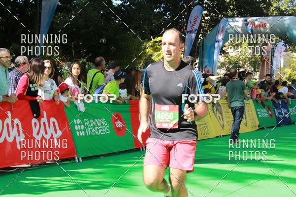 Buy your photos of the eventMeia Maratona Do 2017 on Fotop