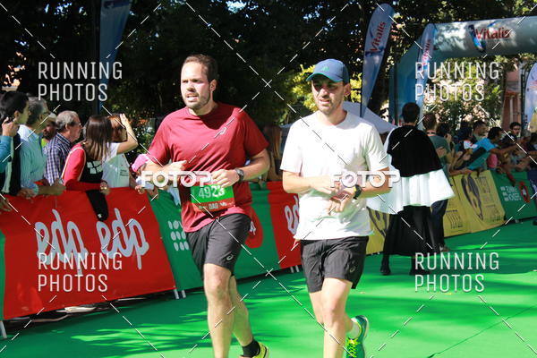 Buy your photos of the eventMeia Maratona Do 2017 on Fotop