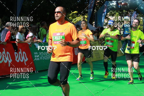 Buy your photos of the eventMeia Maratona Do 2017 on Fotop
