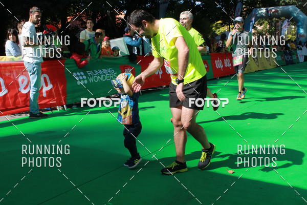 Buy your photos of the eventMeia Maratona Do 2017 on Fotop