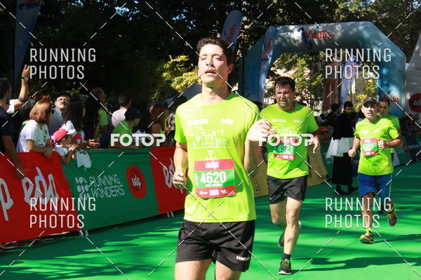 Buy your photos of the eventMeia Maratona Do 2017 on Fotop