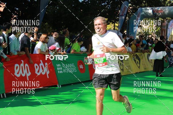 Buy your photos of the eventMeia Maratona Do 2017 on Fotop