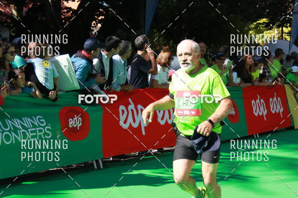 Buy your photos of the eventMeia Maratona Do 2017 on Fotop
