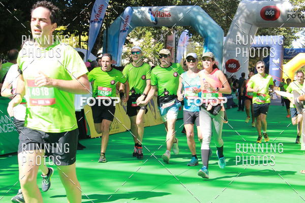 Buy your photos of the eventMeia Maratona Do 2017 on Fotop