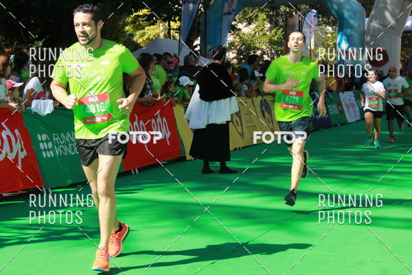 Buy your photos of the eventMeia Maratona Do 2017 on Fotop