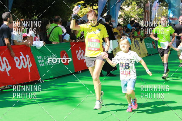 Buy your photos of the eventMeia Maratona Do 2017 on Fotop
