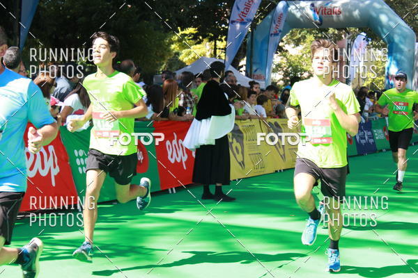 Buy your photos of the eventMeia Maratona Do 2017 on Fotop