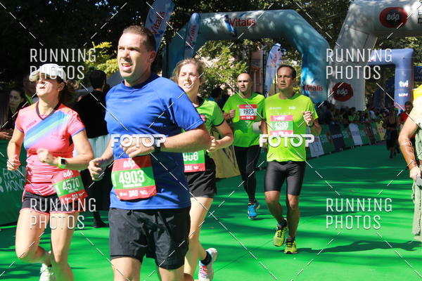 Buy your photos of the eventMeia Maratona Do 2017 on Fotop