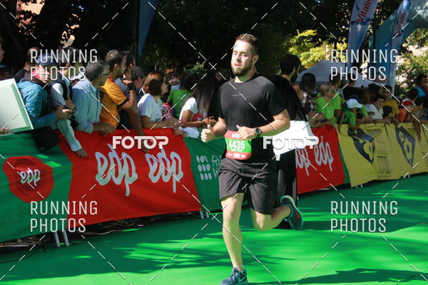 Buy your photos of the eventMeia Maratona Do 2017 on Fotop