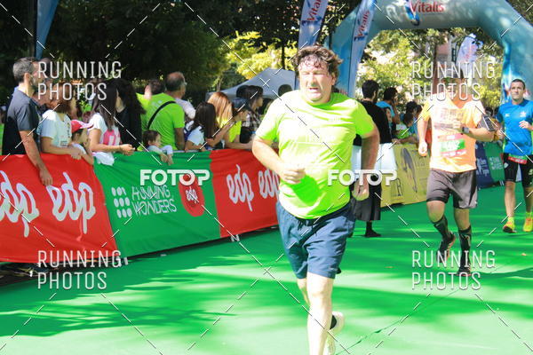 Buy your photos of the eventMeia Maratona Do 2017 on Fotop