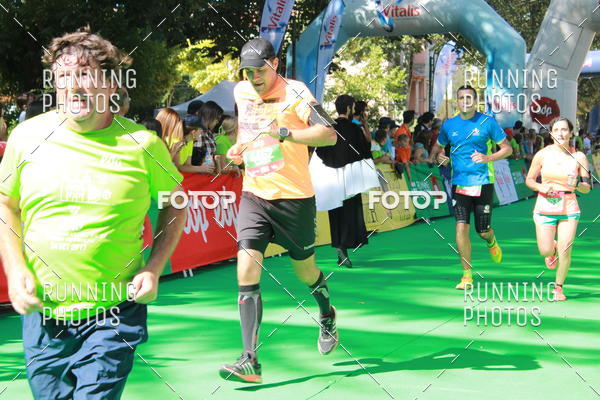 Buy your photos of the eventMeia Maratona Do 2017 on Fotop
