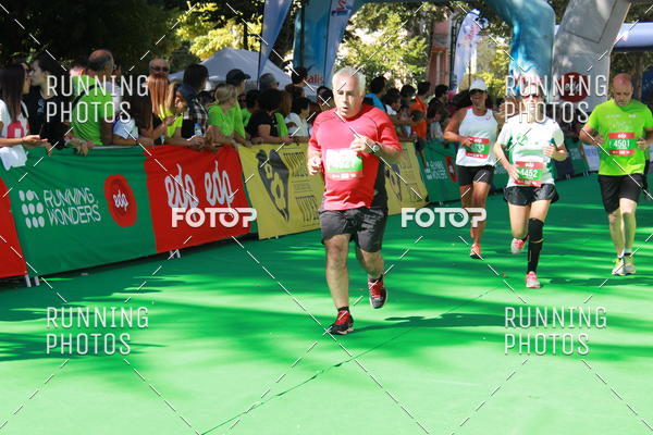 Buy your photos of the eventMeia Maratona Do 2017 on Fotop