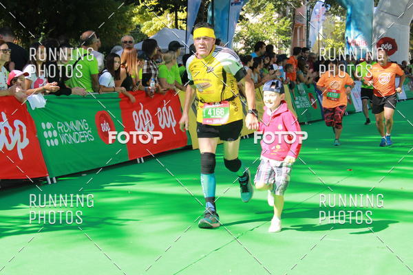 Buy your photos of the eventMeia Maratona Do 2017 on Fotop