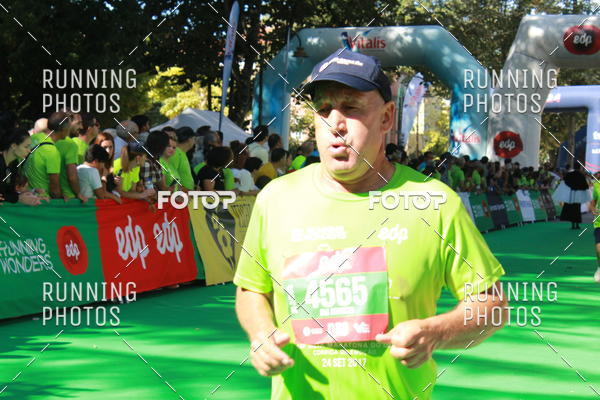 Buy your photos of the eventMeia Maratona Do 2017 on Fotop