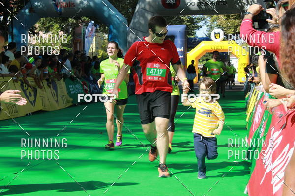 Buy your photos of the eventMeia Maratona Do 2017 on Fotop