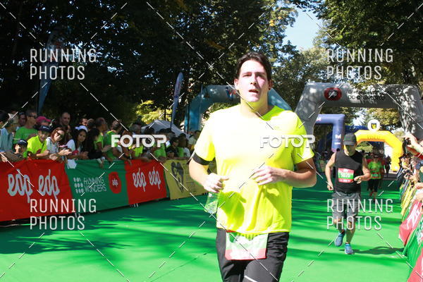 Buy your photos of the eventMeia Maratona Do 2017 on Fotop